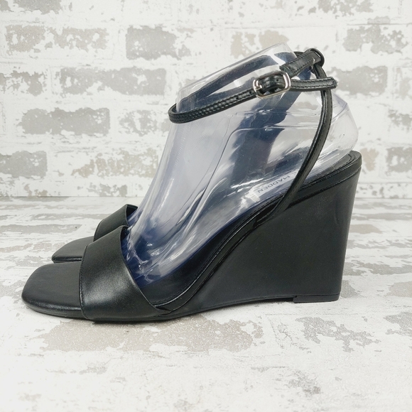 New Steve Madden Women Shapely Black Leather Ankle Strap Wedge Sandals M351 - Picture 1 of 13